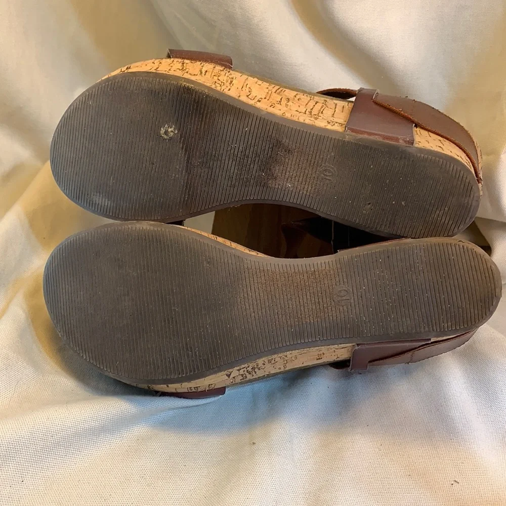 Corkys almost NEW cork wedge sandals